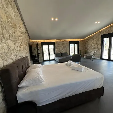 Exclusive New With Private Pool - 4br *